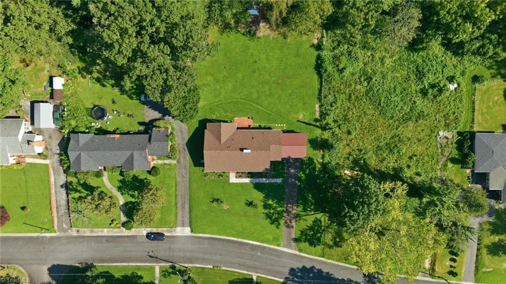 246 Fairview Avenue Mount Airy, NC 27030