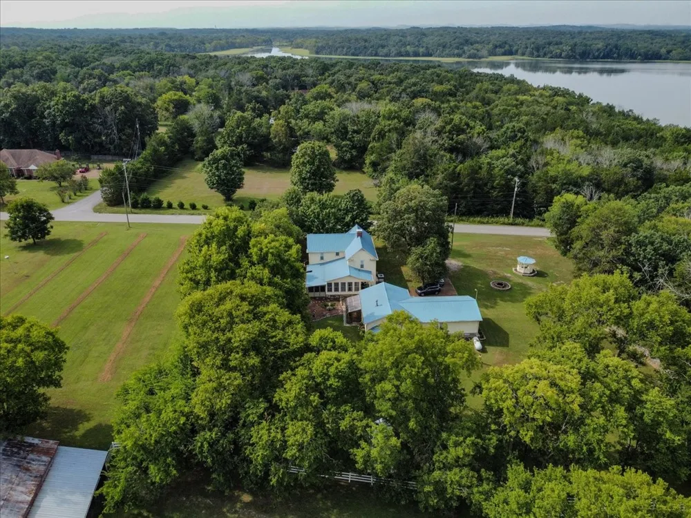 5995 Alvin Sperry Rd Mount Juliet, TN 37122