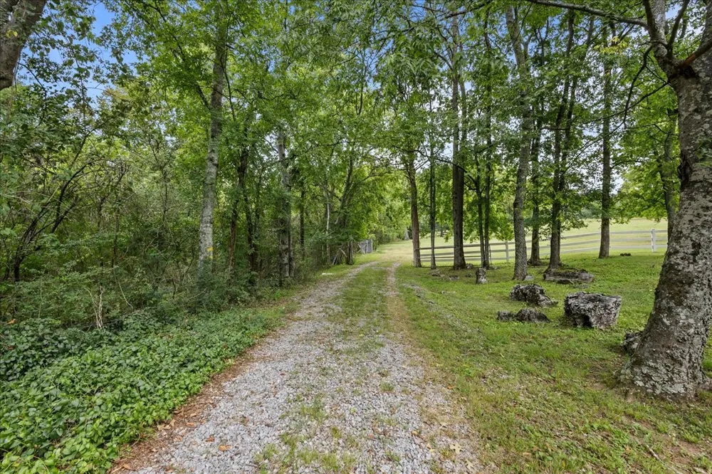 5995 Alvin Sperry Rd Mount Juliet, TN 37122