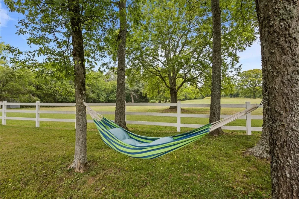 5995 Alvin Sperry Rd Mount Juliet, TN 37122