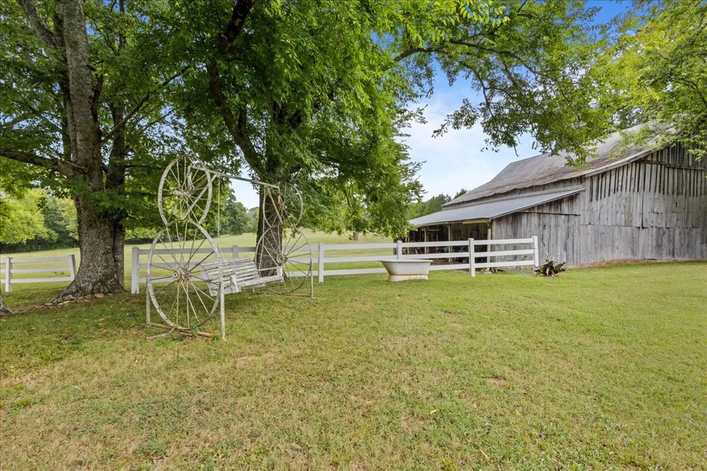 5995 Alvin Sperry Rd Mount Juliet, TN 37122