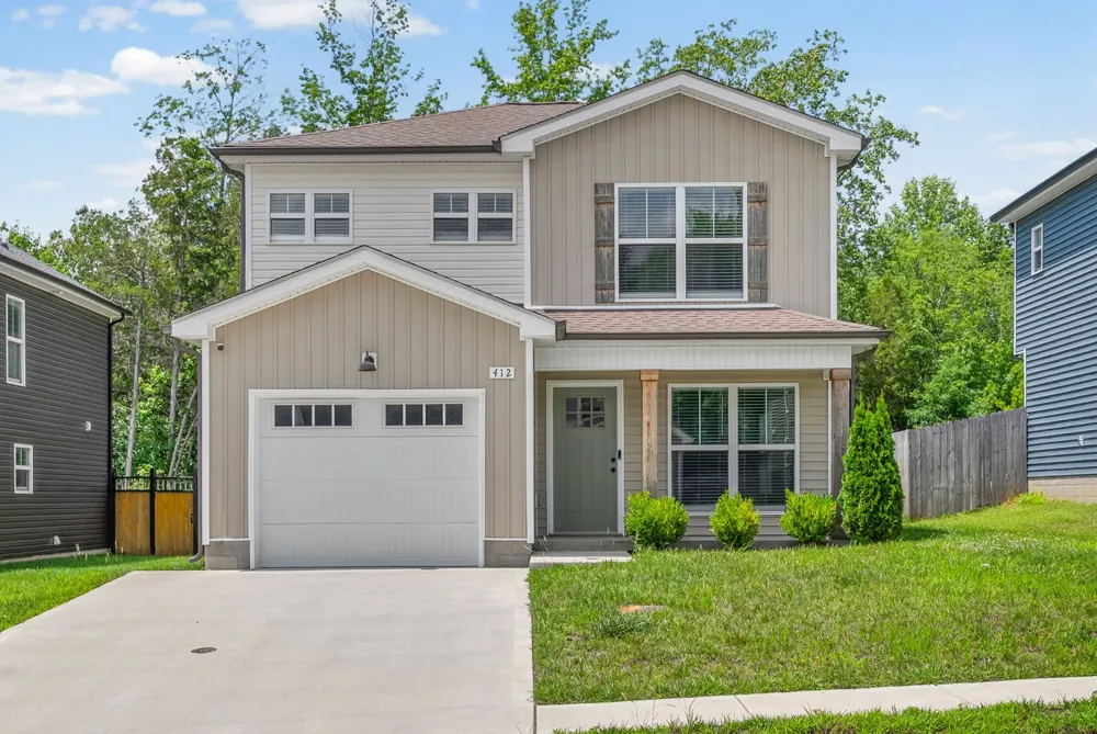 412 Hillside Dr Clarksville, TN 37040