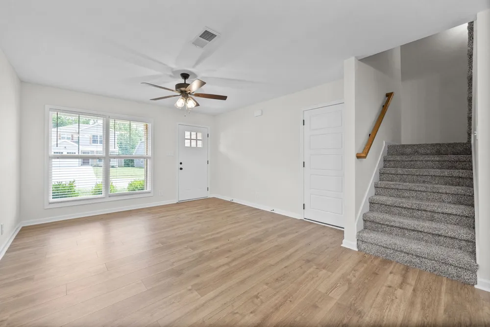 412 Hillside Dr Clarksville, TN 37040
