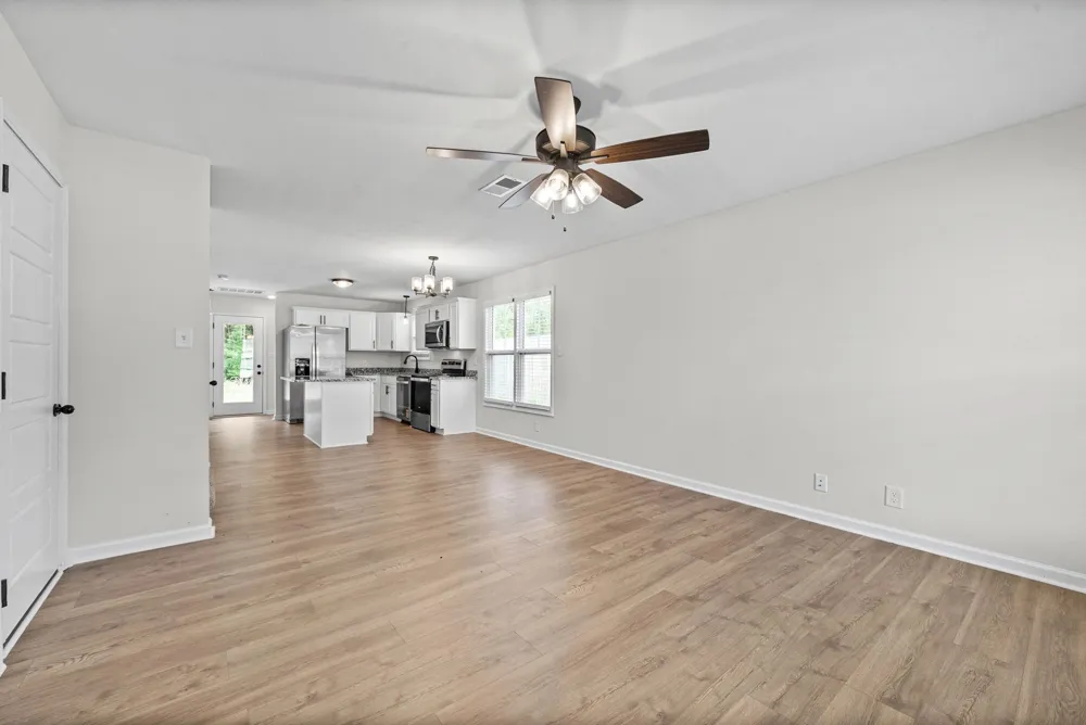 412 Hillside Dr Clarksville, TN 37040
