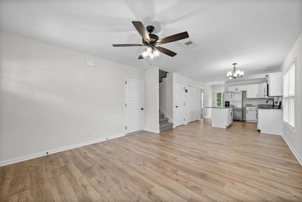 412 Hillside Dr Clarksville, TN 37040