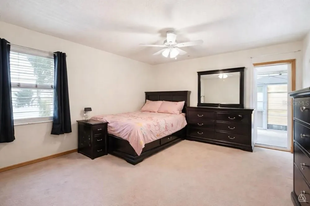 2610 TWELVE POINT DRIVE Lakeland, FL 33811
