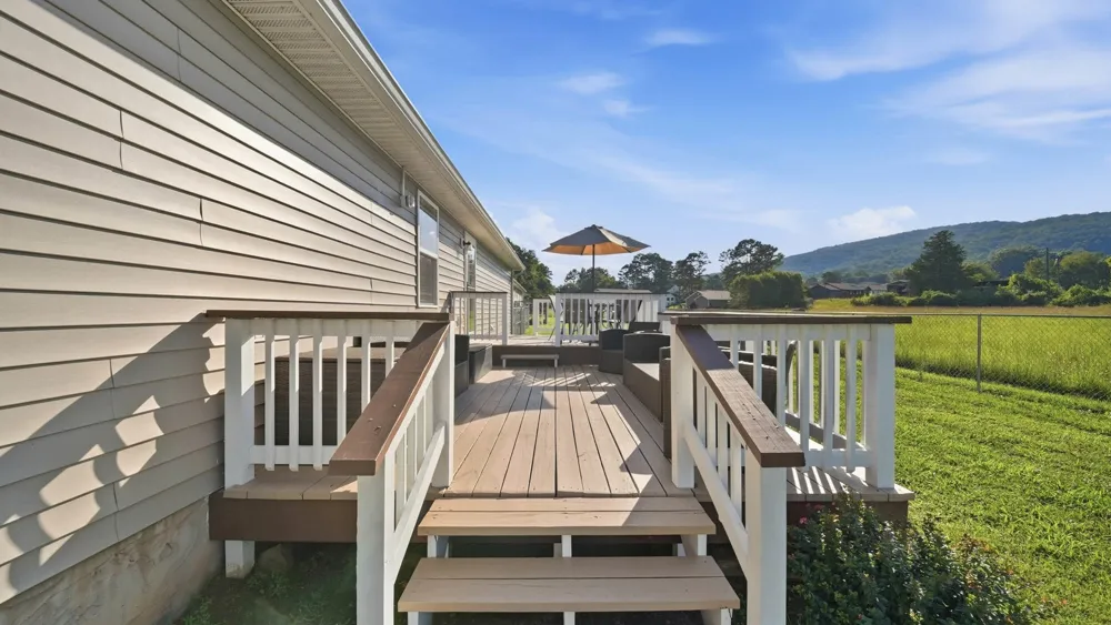 394 California Avenue Dayton, TN 37321