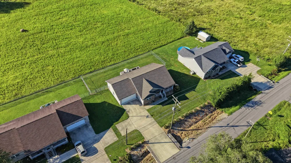 394 California Avenue Dayton, TN 37321