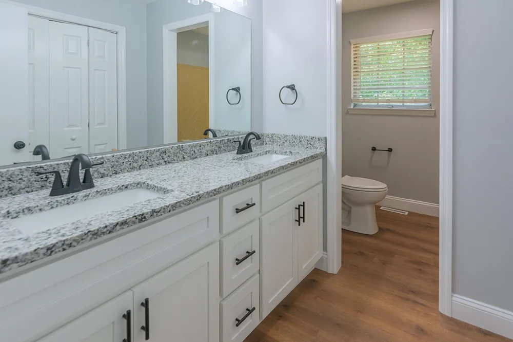 313 Maple Way Ringgold, GA 30736