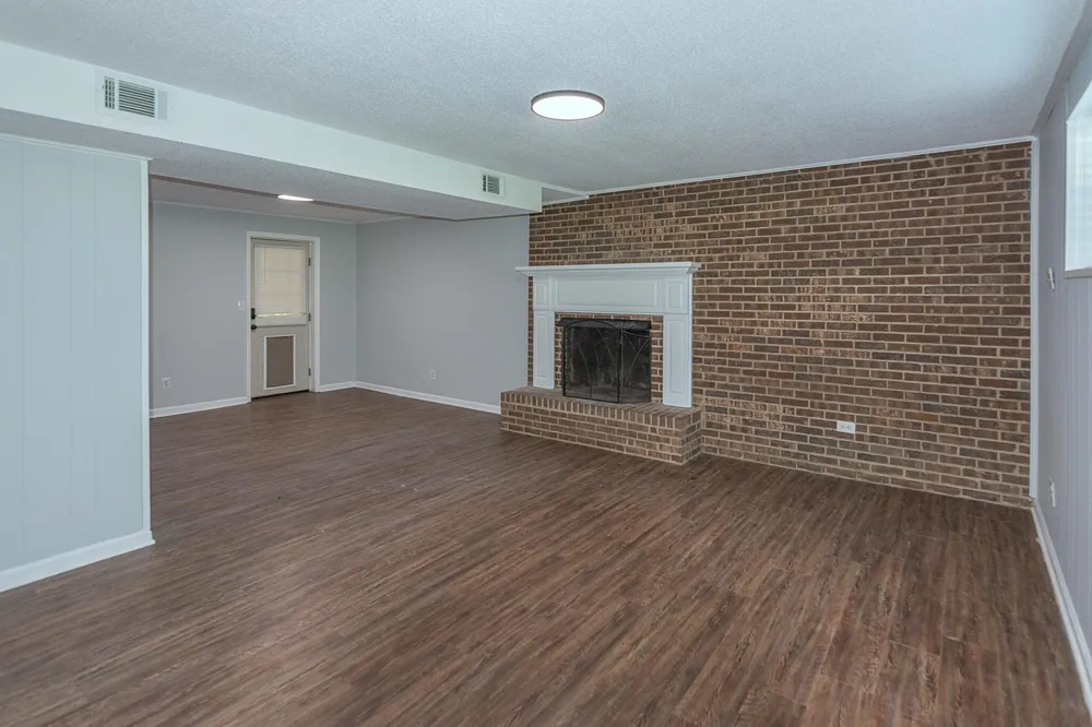 313 Maple Way Ringgold, GA 30736