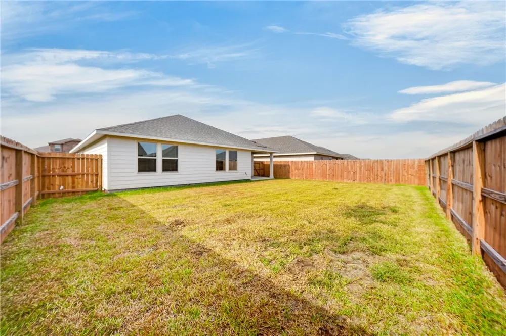 1330 Remys Way Corpus Christi, TX 78415