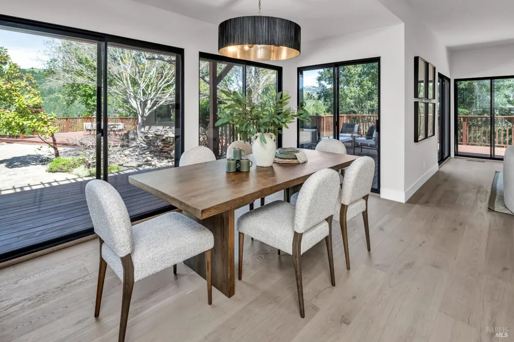 40 Los Pinos Nicasio, CA 94946