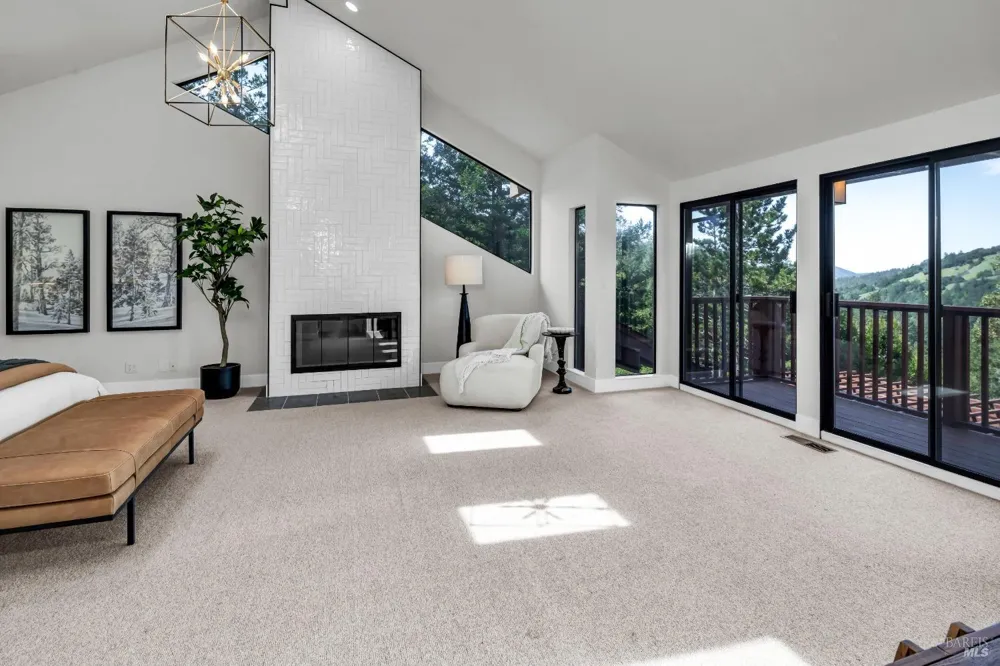 40 Los Pinos Nicasio, CA 94946