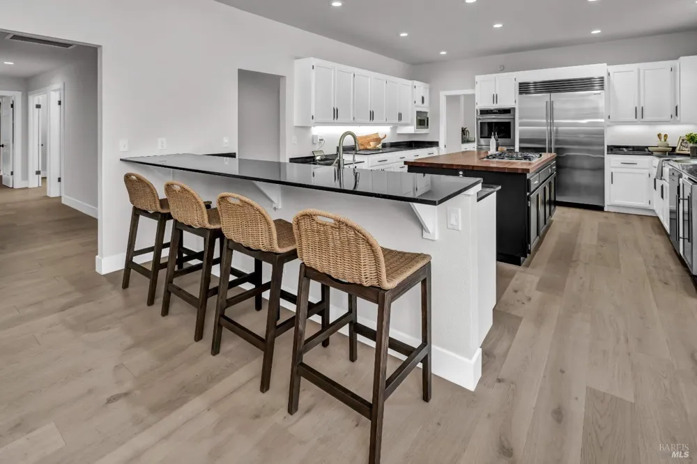40 Los Pinos Nicasio, CA 94946