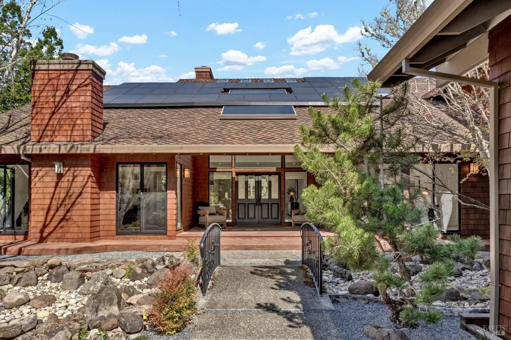 40 Los Pinos Nicasio, CA 94946