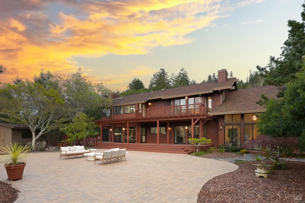 40 Los Pinos Nicasio, CA 94946