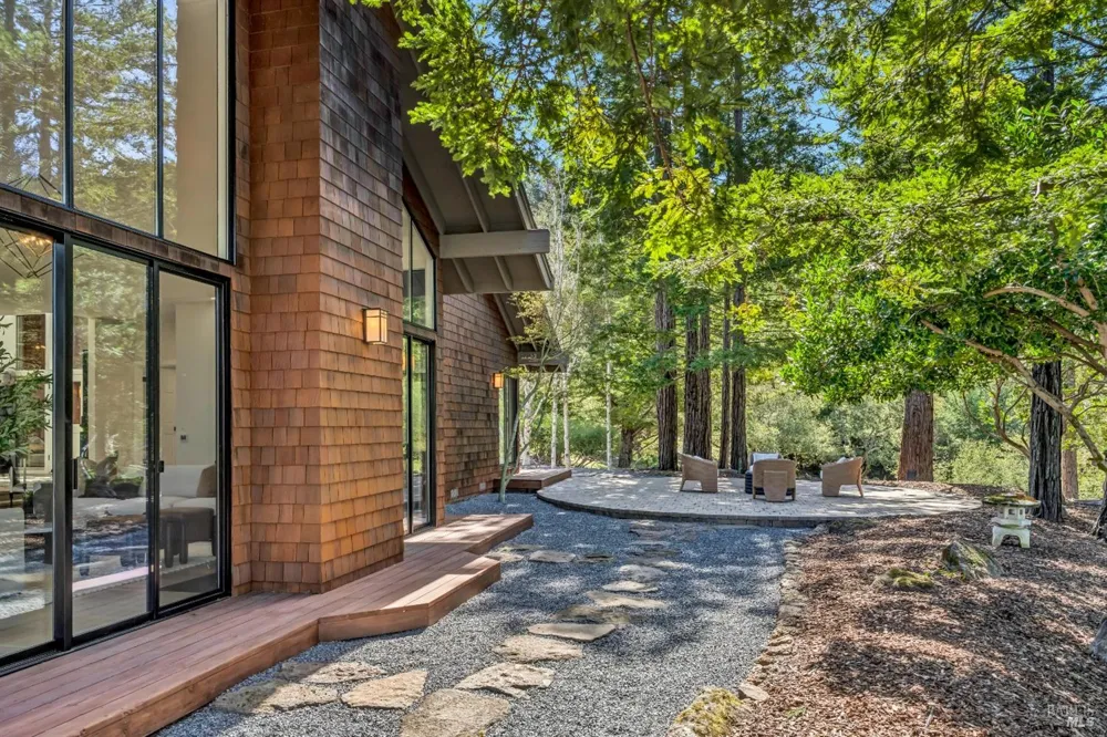 40 Los Pinos Nicasio, CA 94946