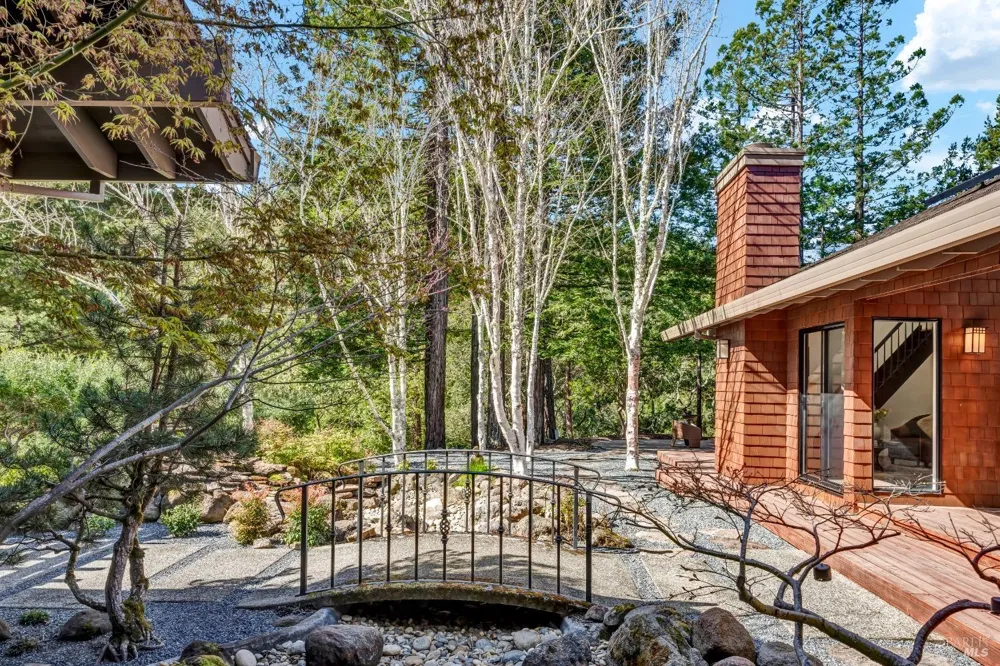 40 Los Pinos Nicasio, CA 94946