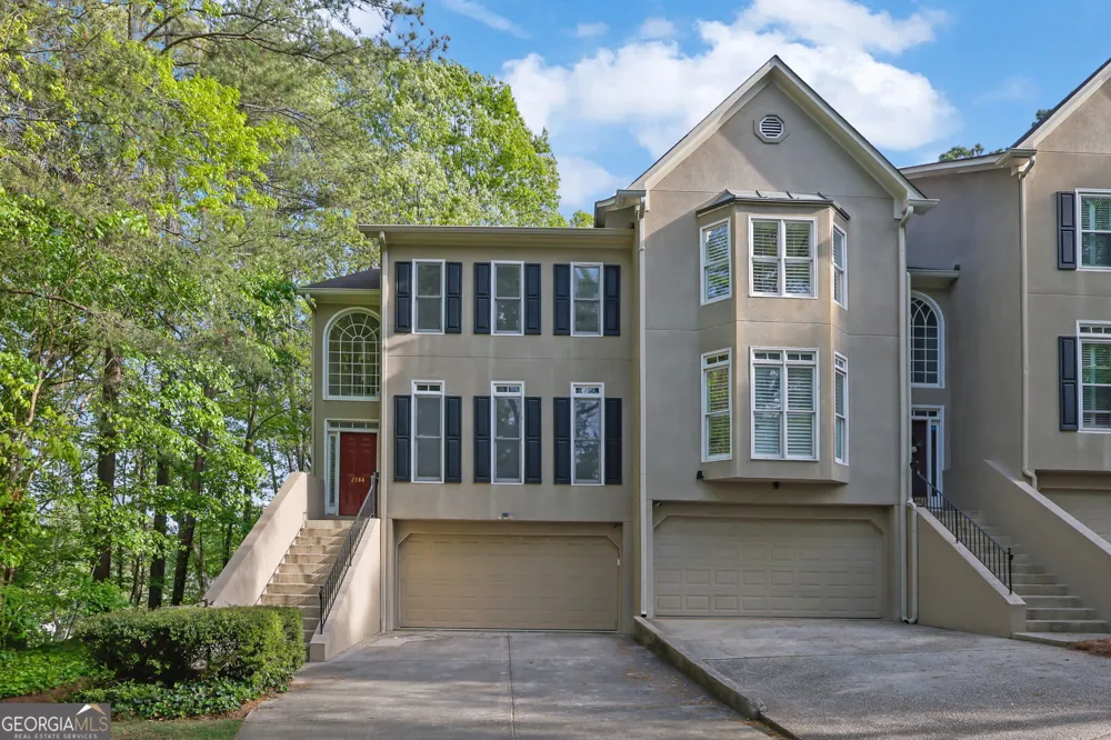 2588 Oakwood WAY SE Smyrna, GA 30080