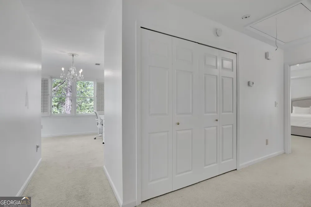 2588 Oakwood WAY SE Smyrna, GA 30080