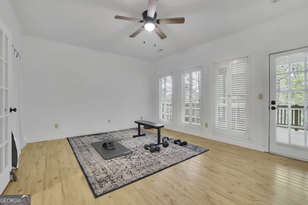 2588 Oakwood WAY SE Smyrna, GA 30080