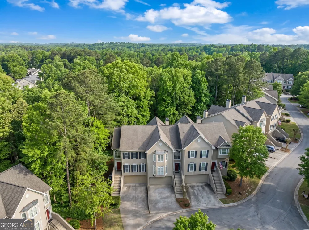 2588 Oakwood WAY SE Smyrna, GA 30080