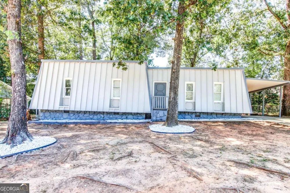 1764 Big Horn CT SE Conyers, GA 30013