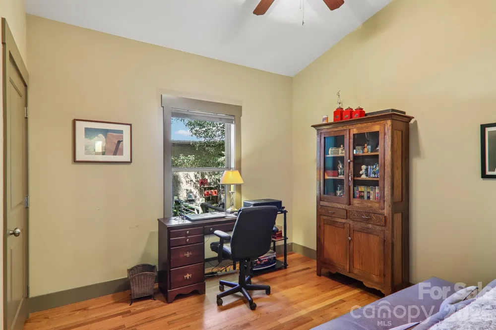137 Sulphur Springs Road Asheville, NC 28806