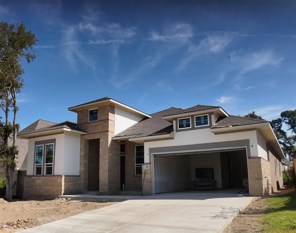 315 Seaside Sparrow Way Kyle, TX 78640