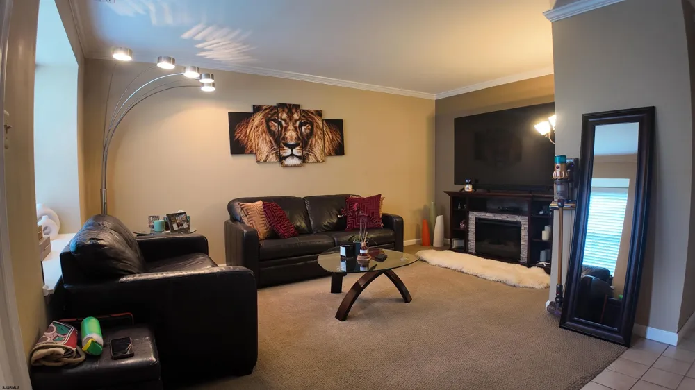 4904 Winterbury Dr Mays Landing, NJ 08330