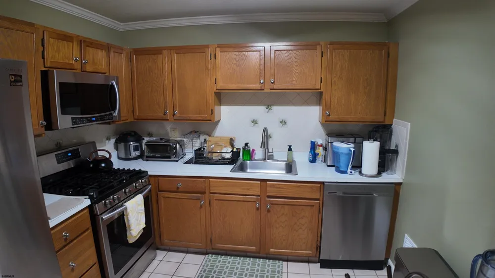 4904 Winterbury Dr Mays Landing, NJ 08330