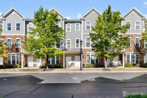 1423 Hudson Circle #1423