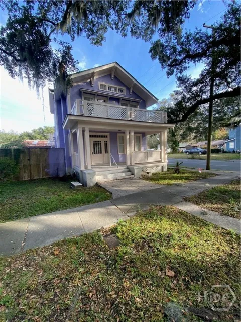 538 E 37th Street #1/2
