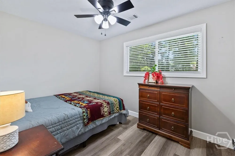 305 E fourth Street Springfield, GA 31329