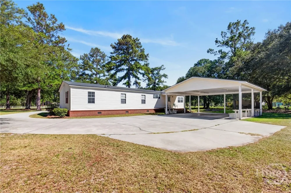 1444 Courthouse Road Guyton, GA 31312