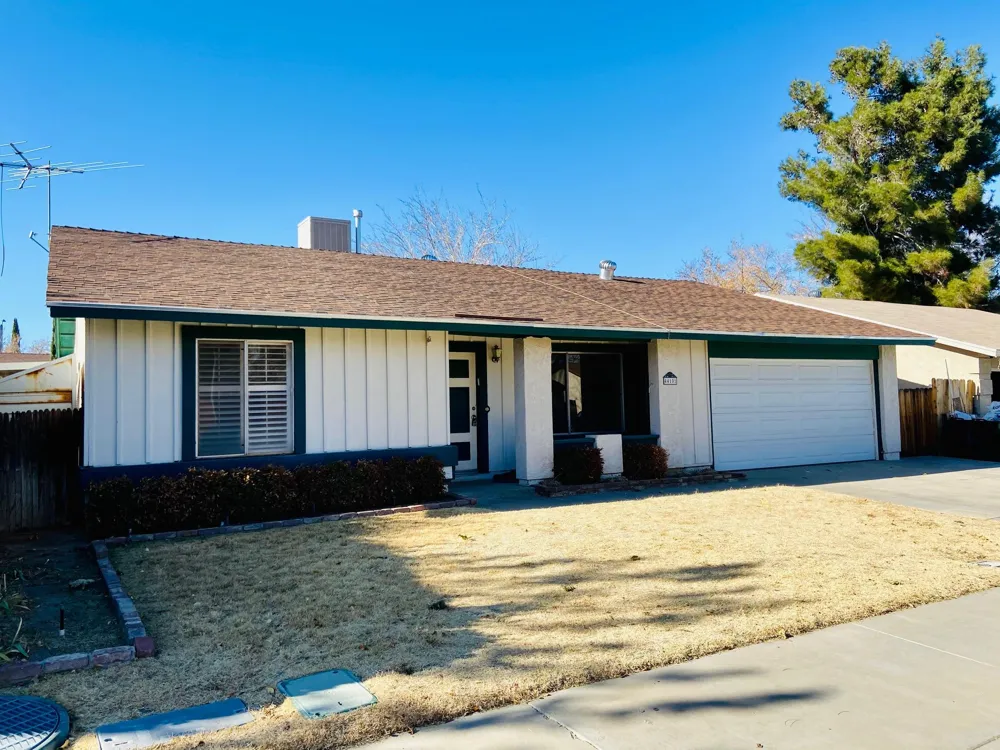 44101 Rodin Avenue Lancaster, CA 93535