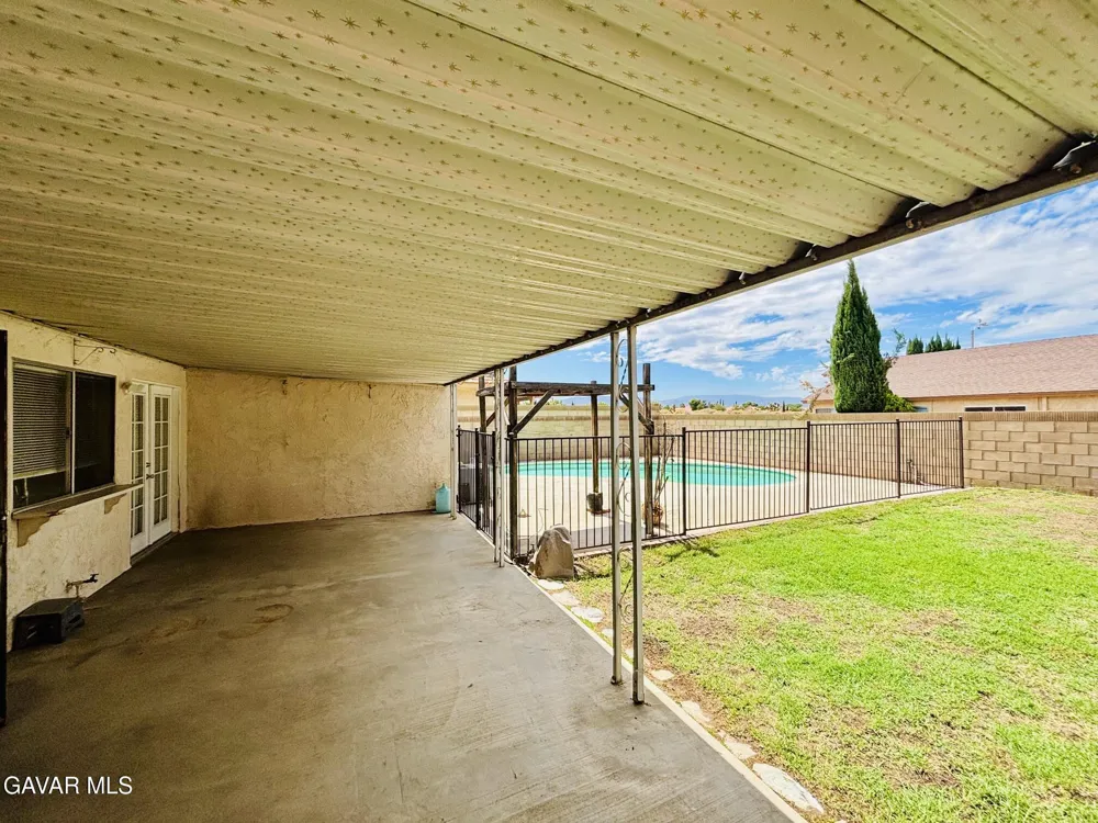 44101 Rodin Avenue Lancaster, CA 93535