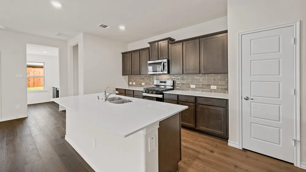 402 Carthage Street Caddo Mills, TX 75135