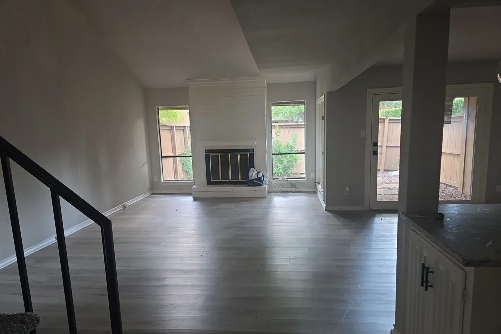 3161 Golden Oak Farmers Branch, TX 75234