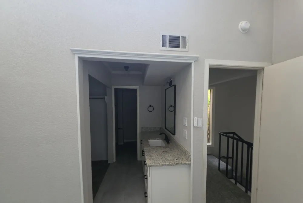 3161 Golden Oak Farmers Branch, TX 75234