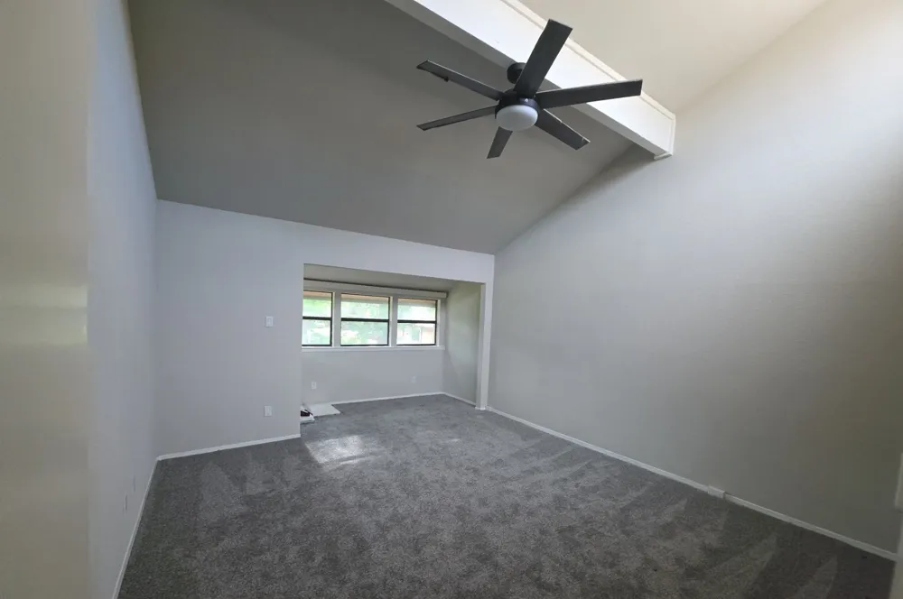 3161 Golden Oak Farmers Branch, TX 75234