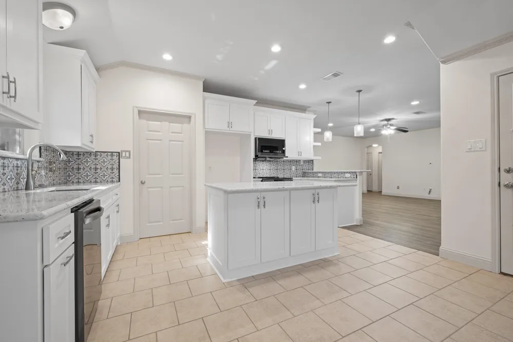 7103 Camp Creek Drive Arlington, TX 76002
