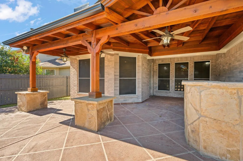 7103 Camp Creek Drive Arlington, TX 76002