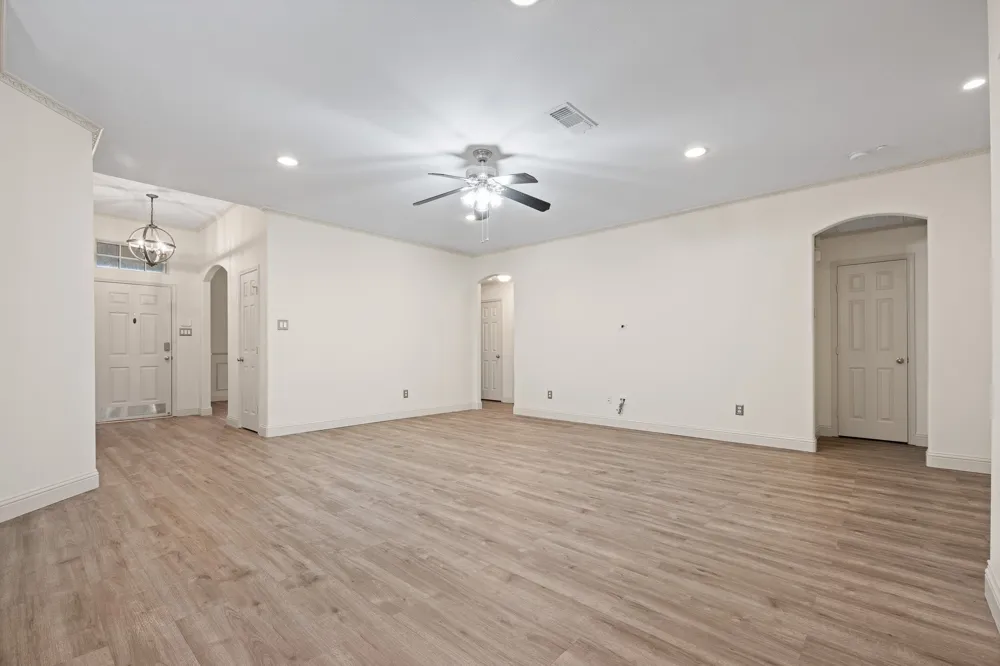 7103 Camp Creek Drive Arlington, TX 76002
