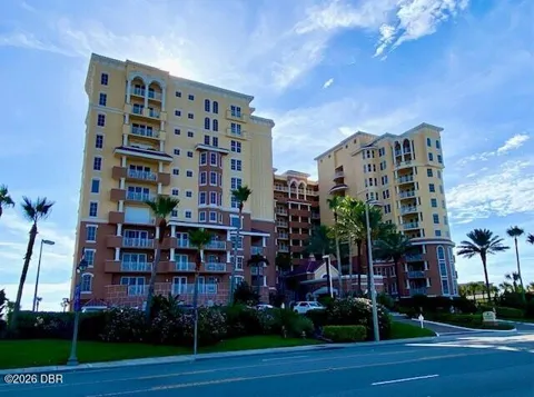 2515 S Atlantic Avenue #203