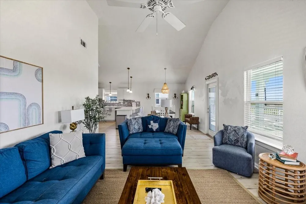 2927 Blue Water Highway Surfside Beach, TX 77541