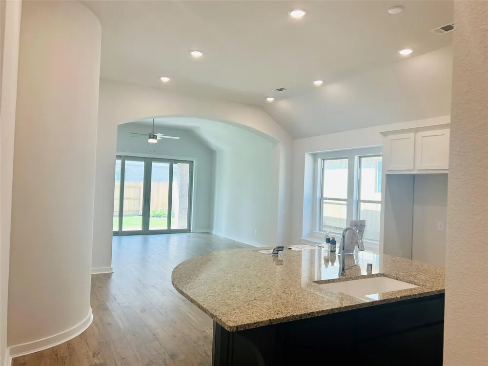 18130 Sunlit Oasis Drive Webster, TX 77598