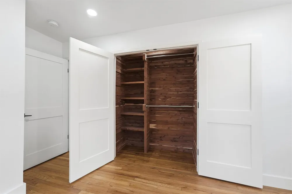 2014 Woodcrest Drive Houston, TX 77018