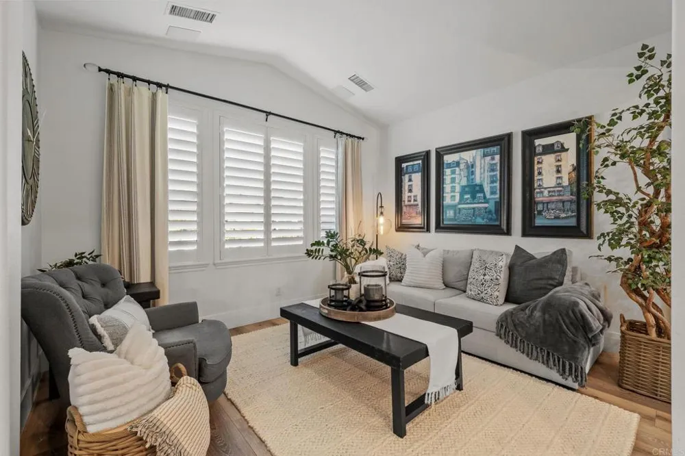 2044 Costero Hermoso San Clemente, CA 92673