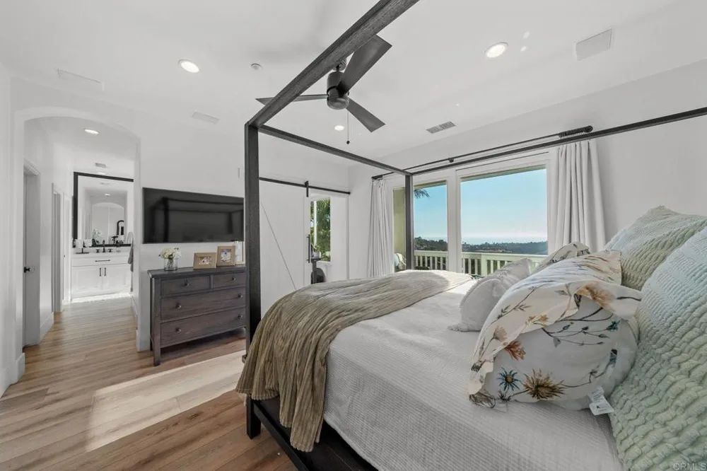 2044 Costero Hermoso San Clemente, CA 92673
